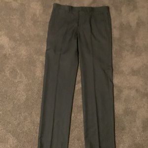 J. Ferrar Men's Slim Dress Pants            Size 30 x 30.   Dry Clean Only